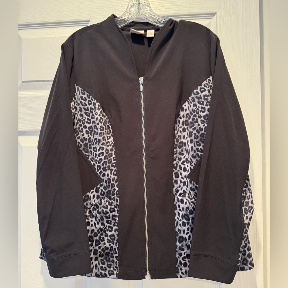 Chicos Black Bomber Jacket with Gray Leopard Panels Size Large